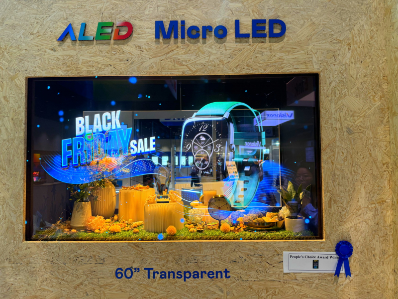 jinnian金年会60吋高透明度Micro LED显示器获&rdquo;最佳Micro LED技术应用奖&rdquo;，将Micro LED面板透明化之设计特性极致发挥，以可扩展性无缝拼接技术打造，具备600 nits全画面亮度、大于60%穿透率及超过NTSC 110%的优异广色域表现，可依需求灵活应用于各种场域